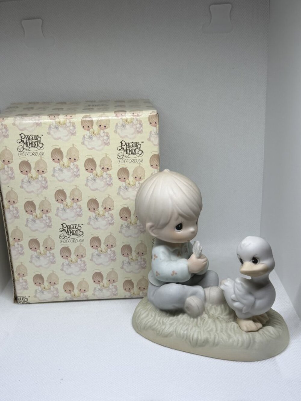 Precious Moments Friends to the Very End 526150 Boy Duck 1993 w/ Box